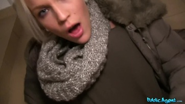 Felkeményítette a szemrevaló fingójával az ügynök dákóját és zsozsóért le is szopikálta Thumb