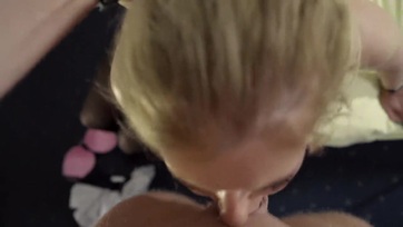 Amatőr nejecske megpakolva a hotelba Thumb