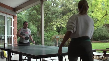 Aggastyán kölyök és tini suna Thumb