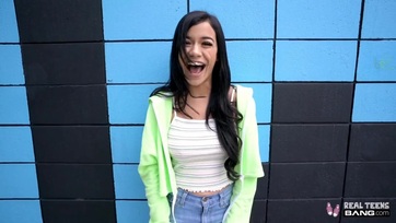 Dögös spanyol muff döngölés a pornó meghallgatáson Thumb