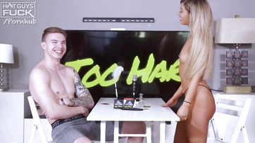 Jópicsájú szőkehajú és egy magas, jóképű fiúcska Thumb