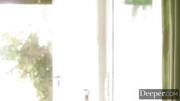 Gyorsan felállt a fiúcska dákója amint észrevette a kívánnivaló latin bigét Thumb