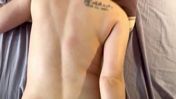 Mialatt dörzsöltem a gyönyörű mostoha anyukám előreláthatatlanul bevertem a cuncijába a falloszom Thumb