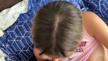 A mostohabátyusom benézett a hálószobámba miközben én maszturbáltam így hát összefeküdtem vele Thumb