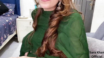 A szomszédban lakó férfival dugott egy kolosszálisat a csöcsös pakisztáni némber Thumb